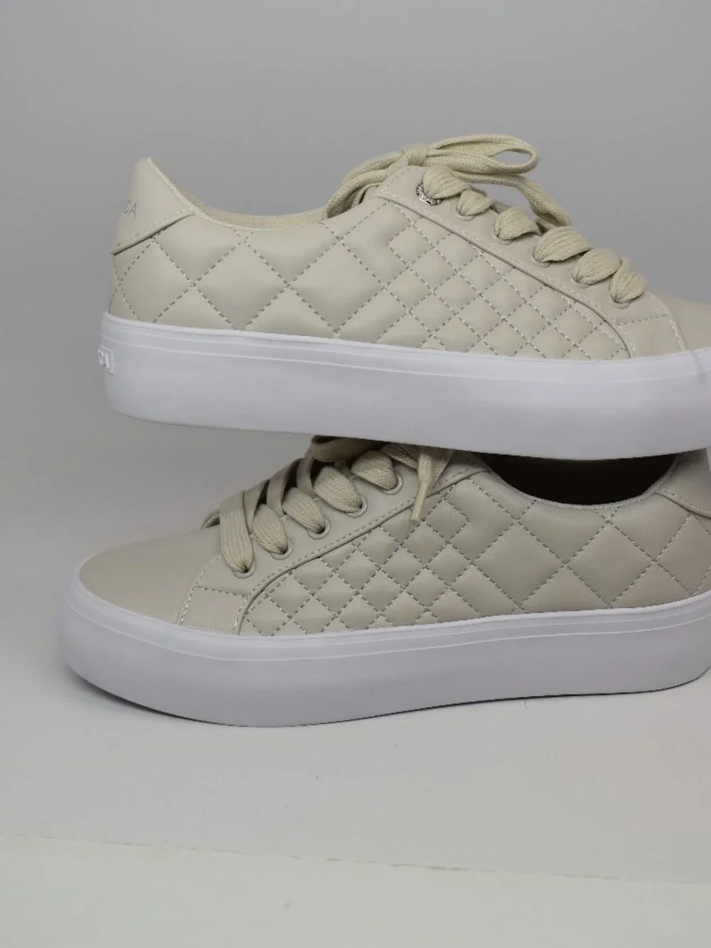 Nautica Lace-Up Platform Nachez Sneakers In Bone Women's Size 6 NEW MSRP $50